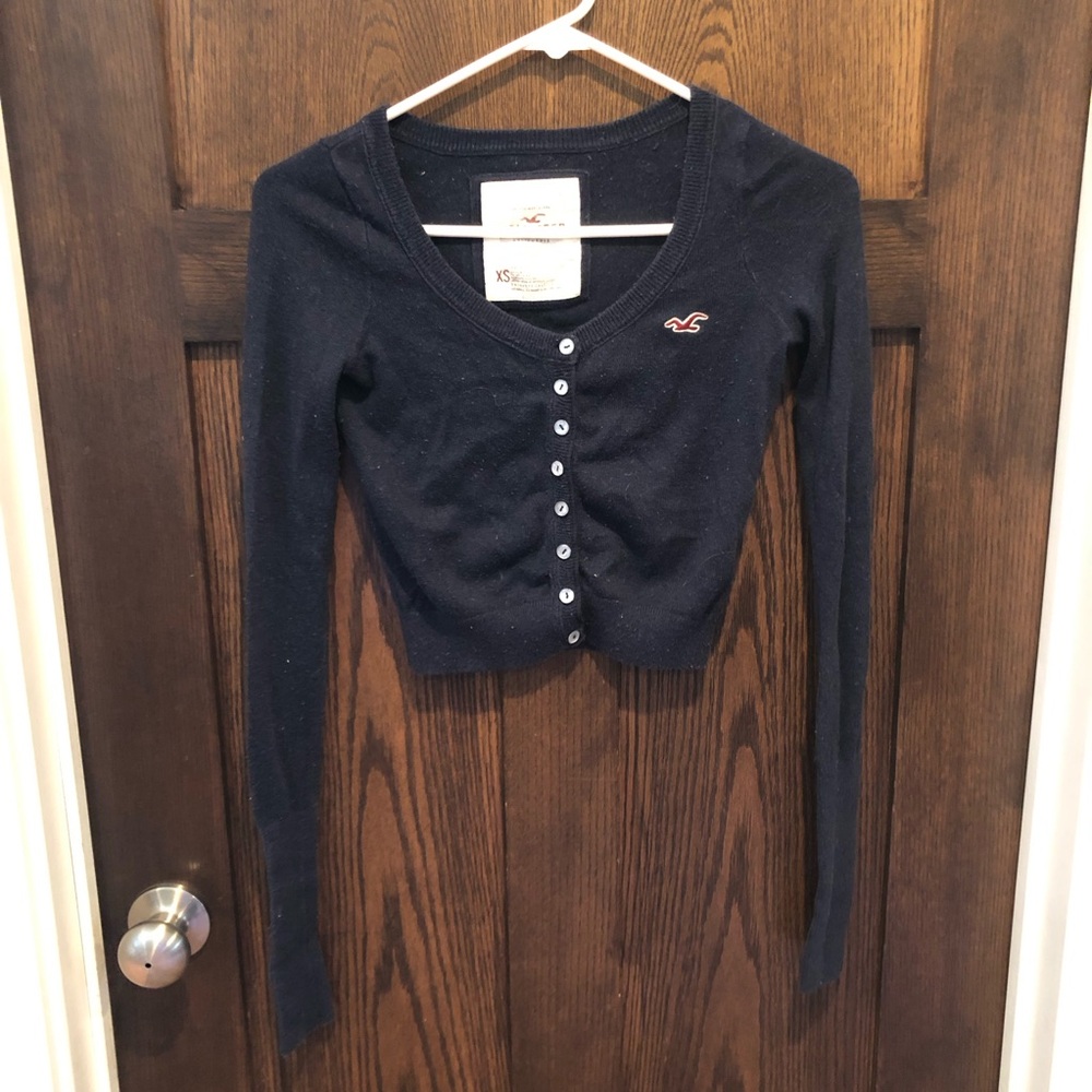 Hollister cropped button up cardigan- navy - XS